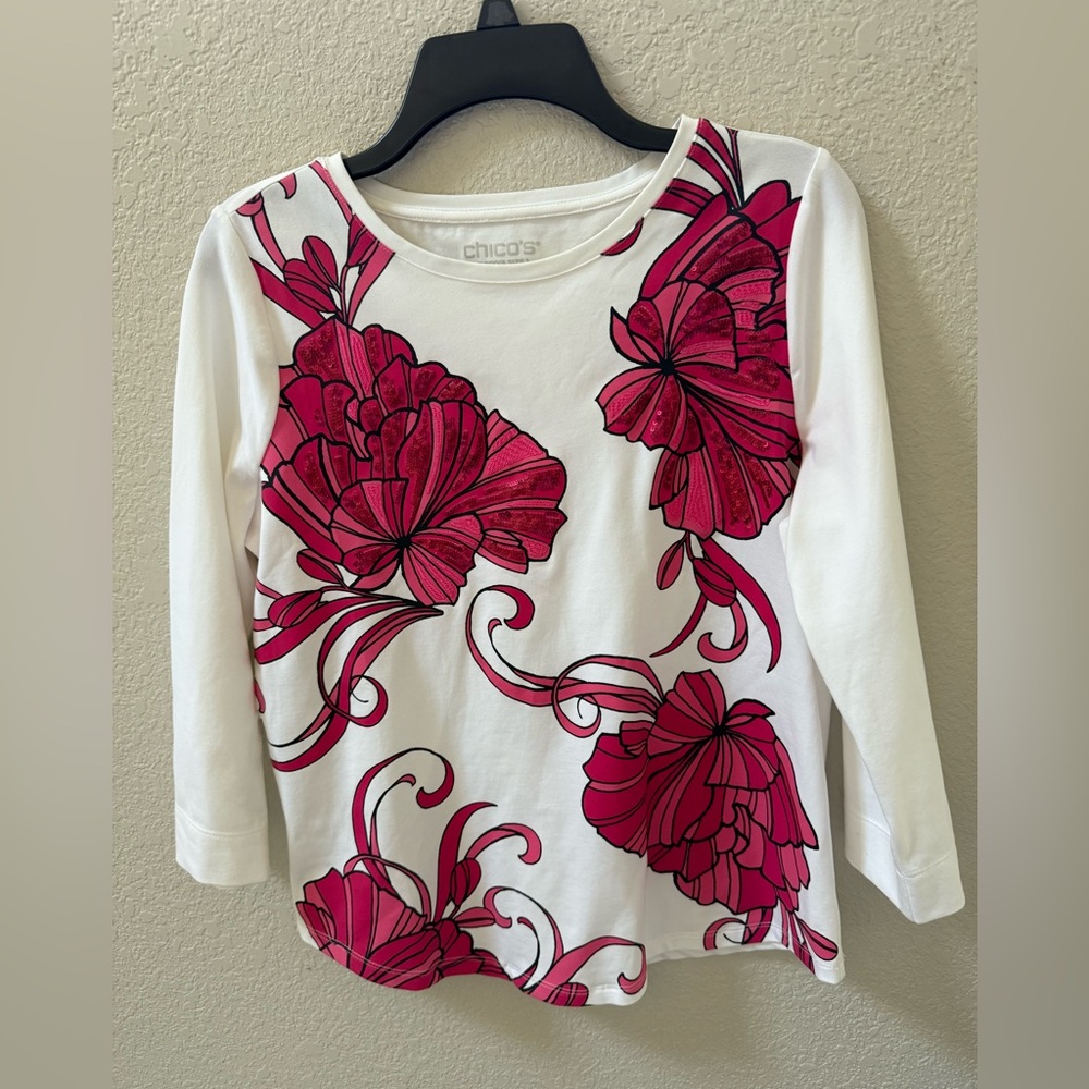 Chico's White and Pink Floral Short Sleeve Tee